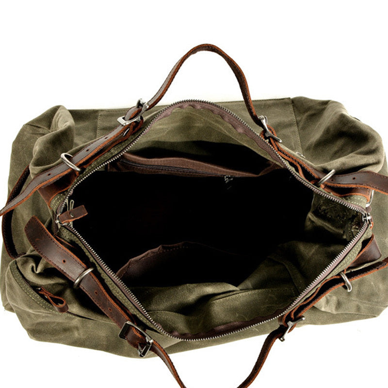 Portable Large-Capacity Duffel Bag for Modern Men on the Go