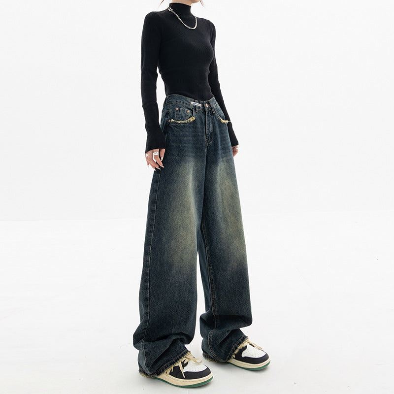 Loose Fit Women’s Jeans – Comfortable, Chic, and Versatile