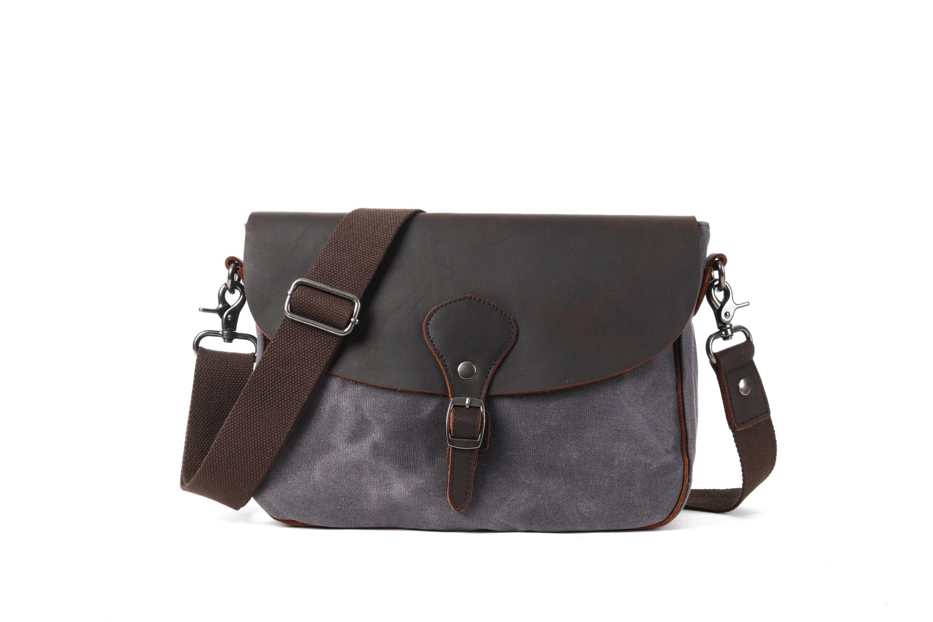 New Urban Crossbody Bag – Durable Shoulder Pack for Both