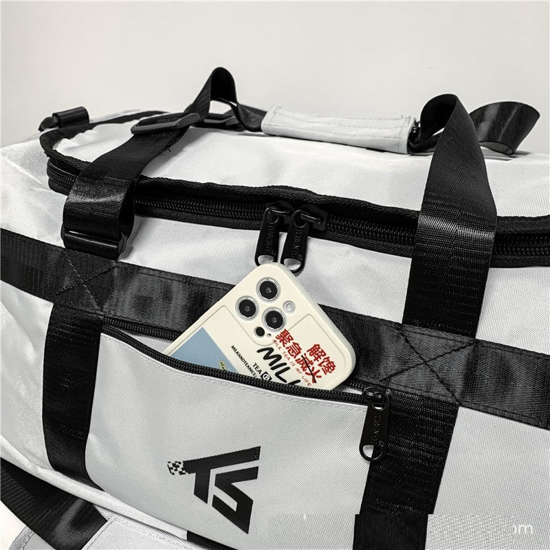 Lightweight Waterproof Gym & Travel Bag — Large Capacity Carry-On
