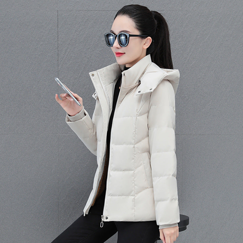 Cozy Chic – Women’s Short Thick Down Winter Jacket