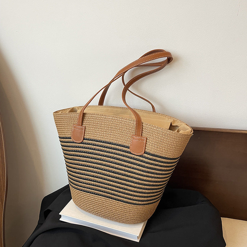 Spacious Crossbody Sling Backpack – Perfect for Travel & Daily Use