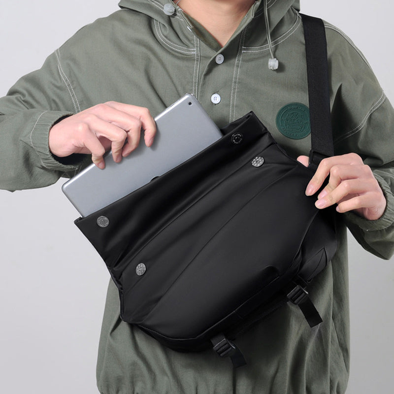 Men’s Motorcycle Sling Bag – Stylish Everyday Crossbody Gear