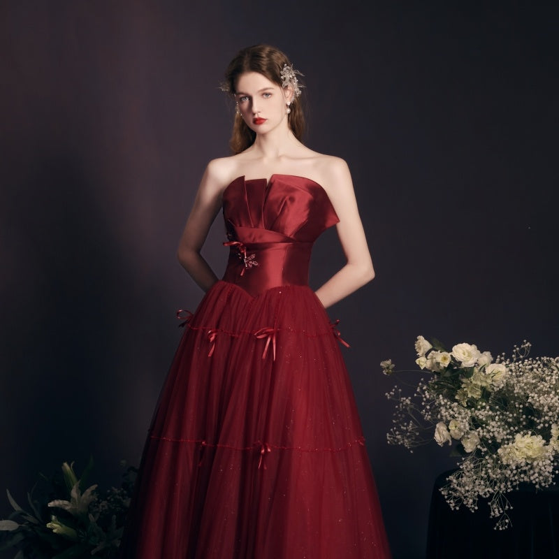 Stylish Red Evening Dress Perfect for Special Nights