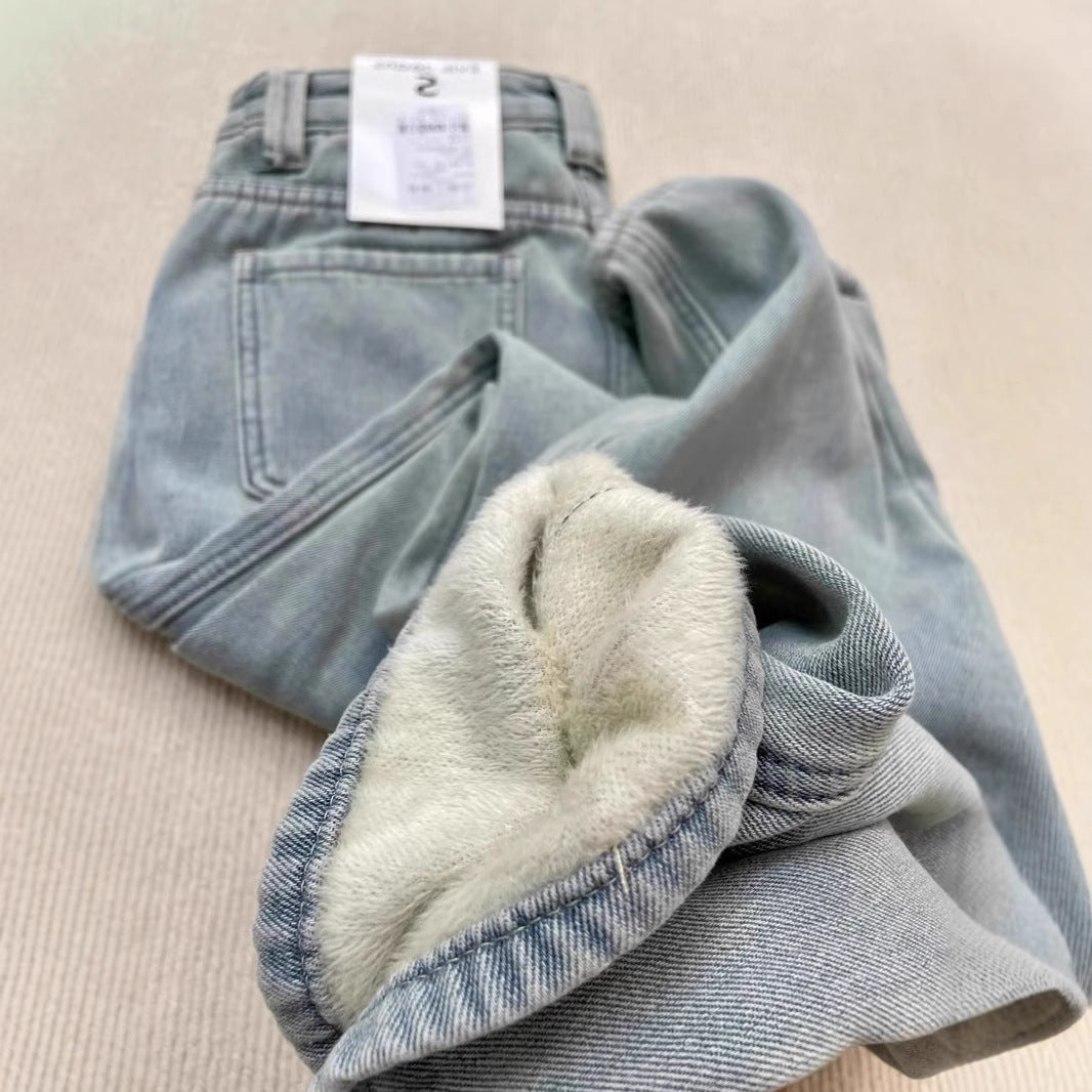 Cozy Fleece-Lined Straight Jeans – Stay Warm in Style