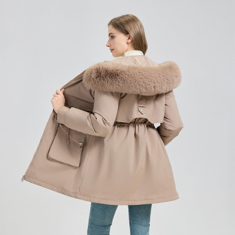 Elegant Comfort – Mid-Length Fur-Lined Hooded Winter Jacket
