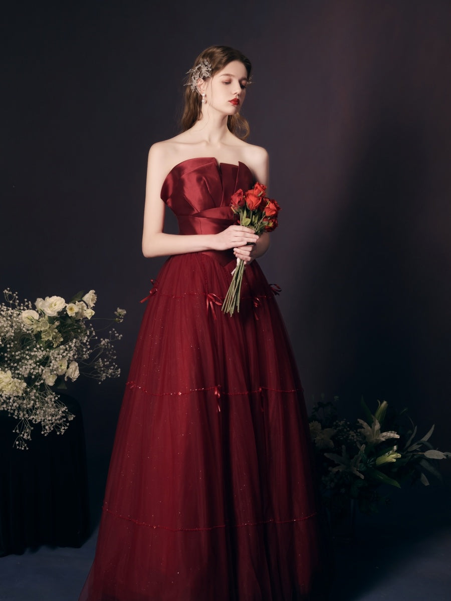 Stylish Red Evening Dress Perfect for Special Nights