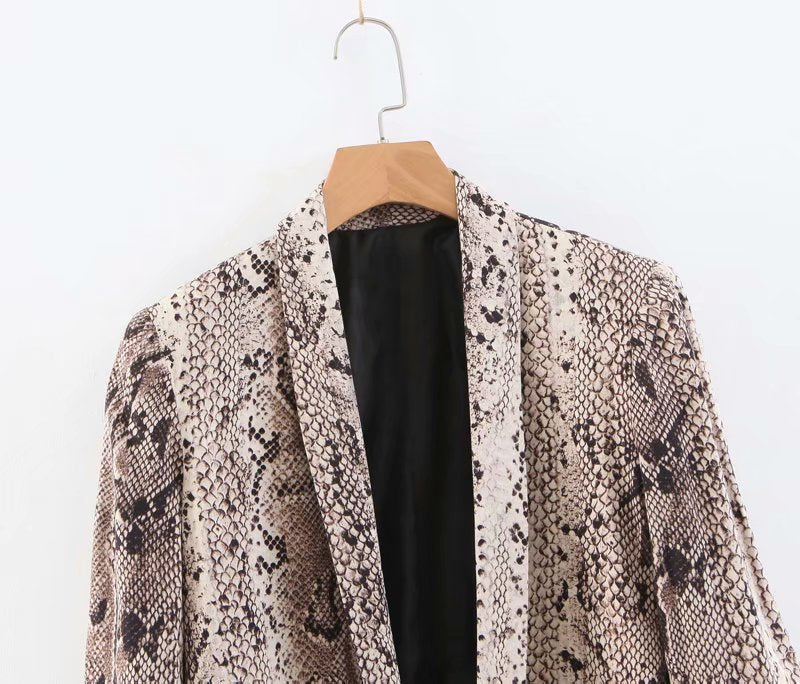 Snake Print Blazer ទាន់សម័យ - លេចធ្លោដោយទំនុកចិត្ត
