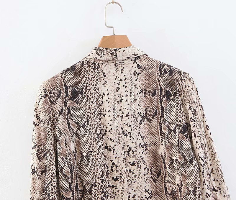 Snake Print Blazer ទាន់សម័យ - លេចធ្លោដោយទំនុកចិត្ត